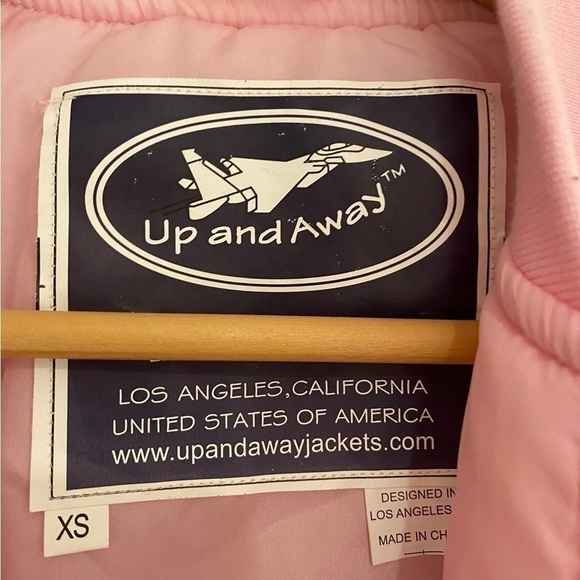 UP AND AWAY Pink bomber flight jacket with patches - Picture 6 of 8
